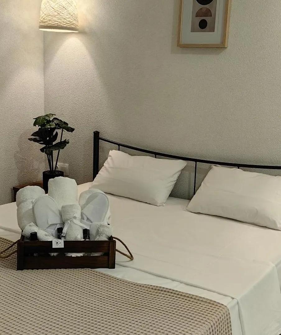 Hotel Topaz Four Siviri